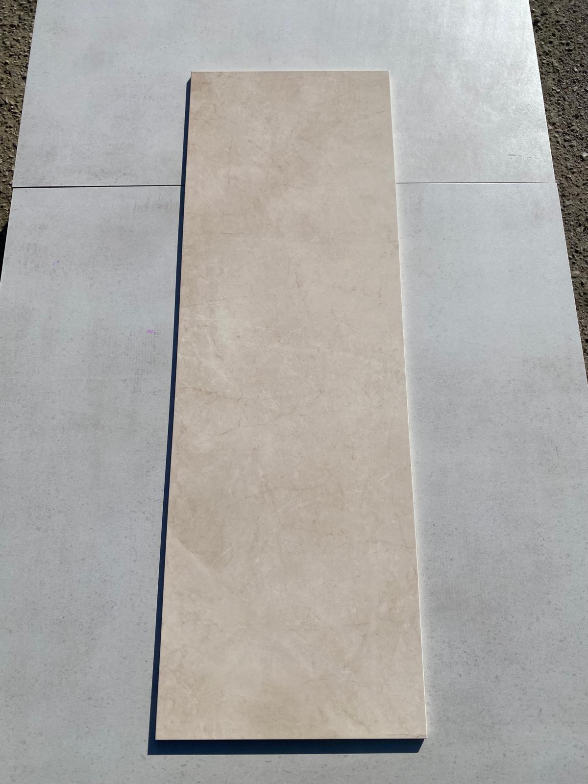 Piastrelle 30.5x91.5 Delux beige marmo rettificato lucido