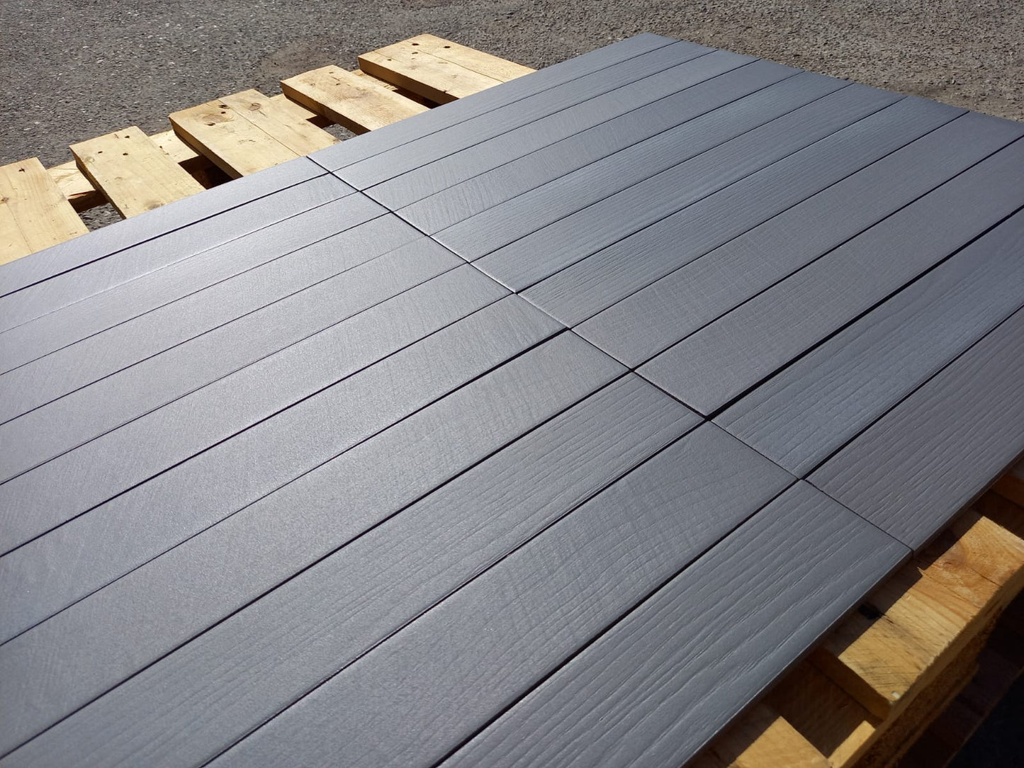 Piastrelle 7.5x60 Elementi grigio legno