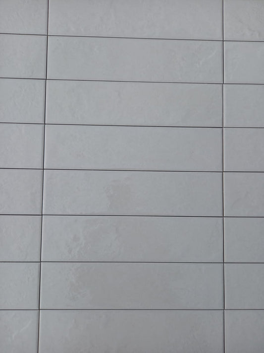 Piastrelle 7.5x30 Regoli beige glossy