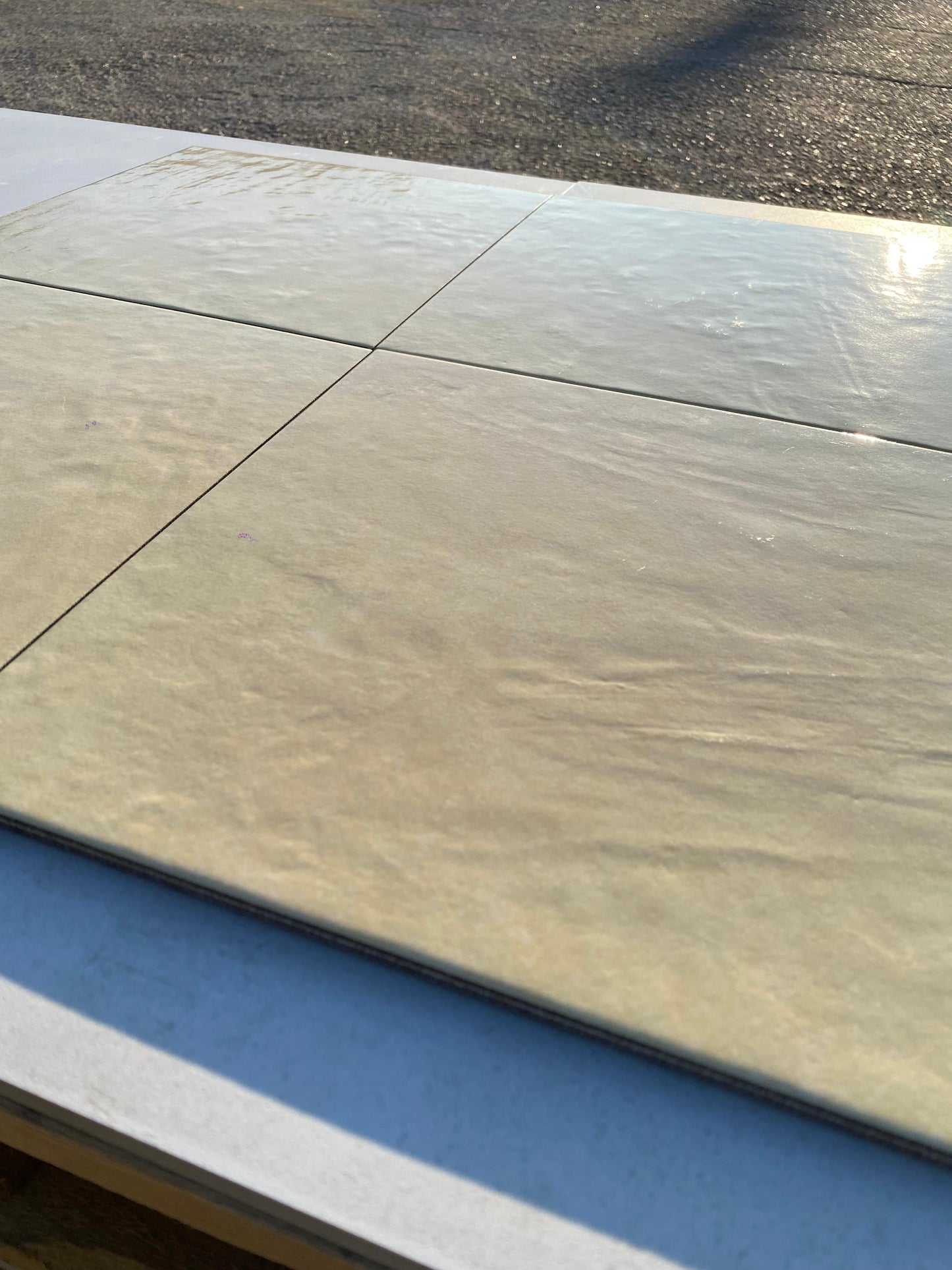 Piastrelle 33x33 Gaeta giallo lucido