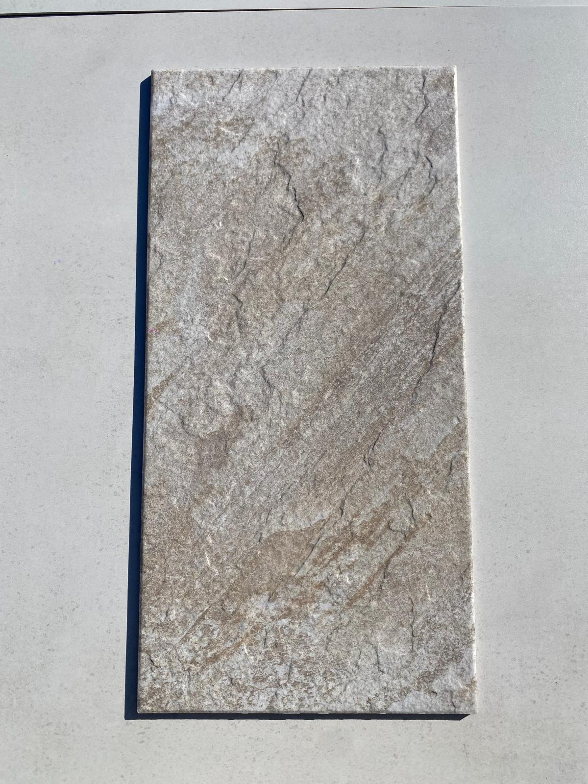 Piastrelle 30x60 Gotica beige pietra