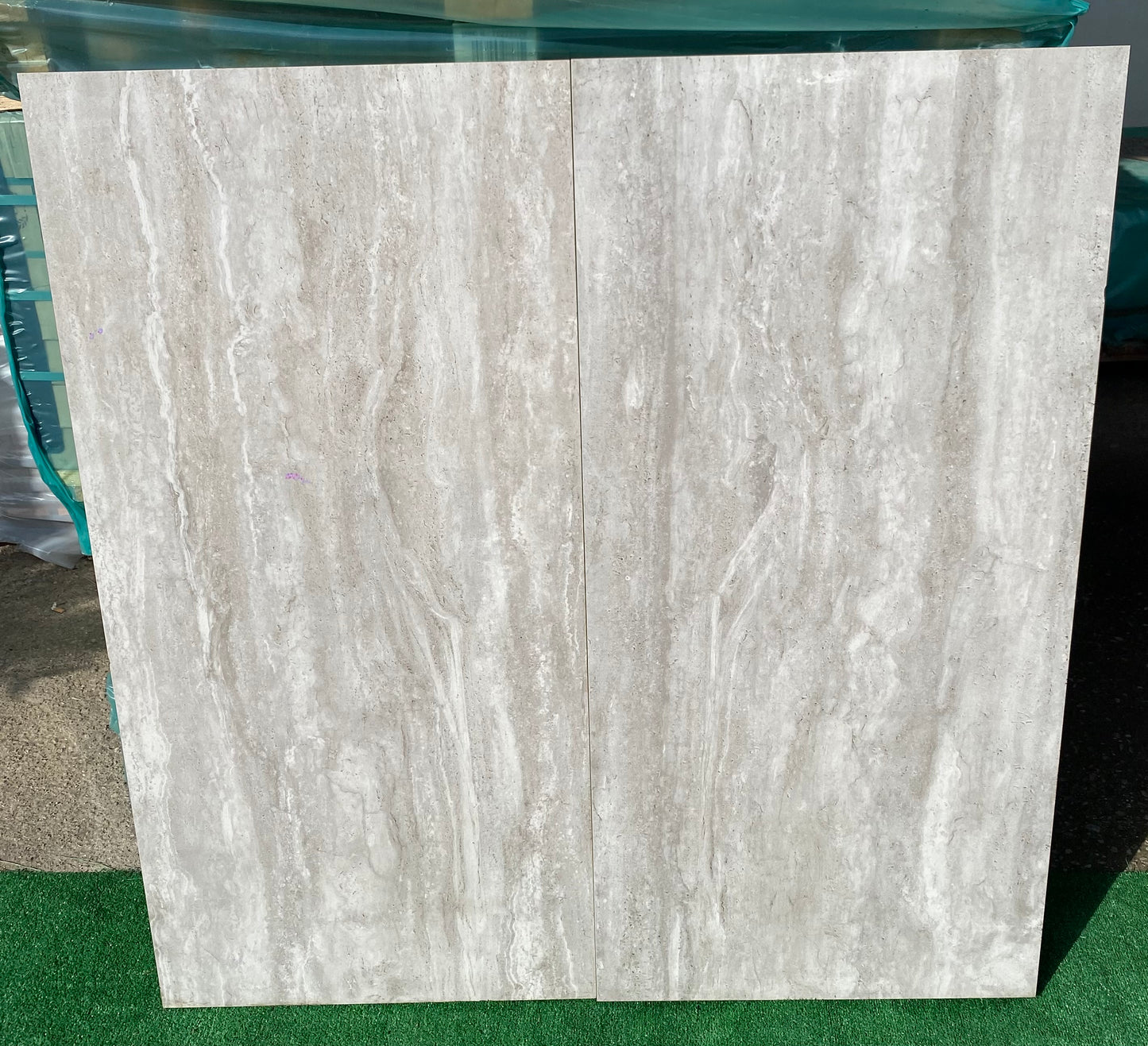 Piastrelle 60x120 Templestone plow rettificato travertino grigio matt