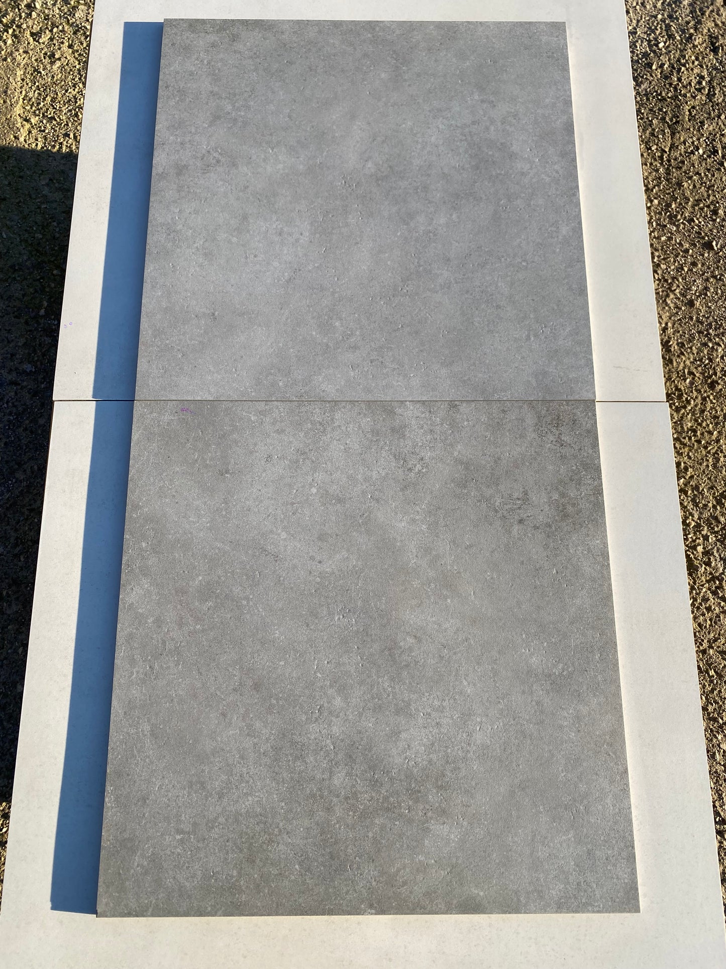 Piastrelle 60x60 Soft smoke rett matt tono s21