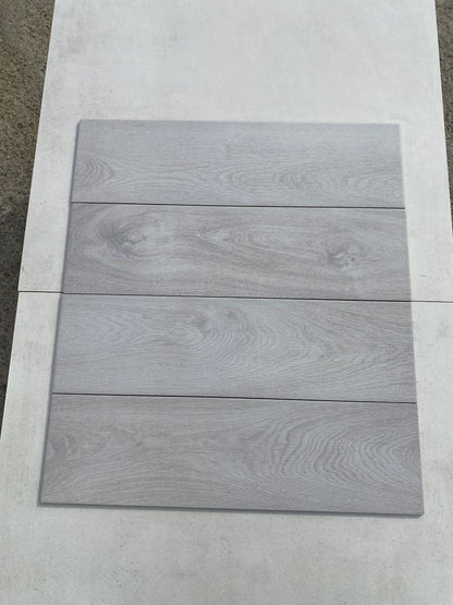 Piastrelle 18x62 Ash bianco opaco