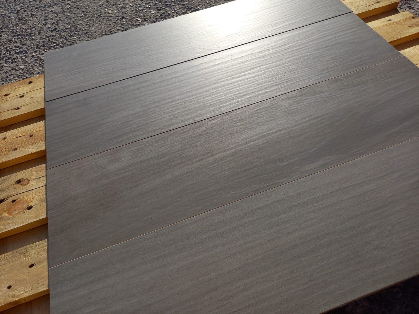 Piastrelle 22.5x90 Nu quercia rettificato matt