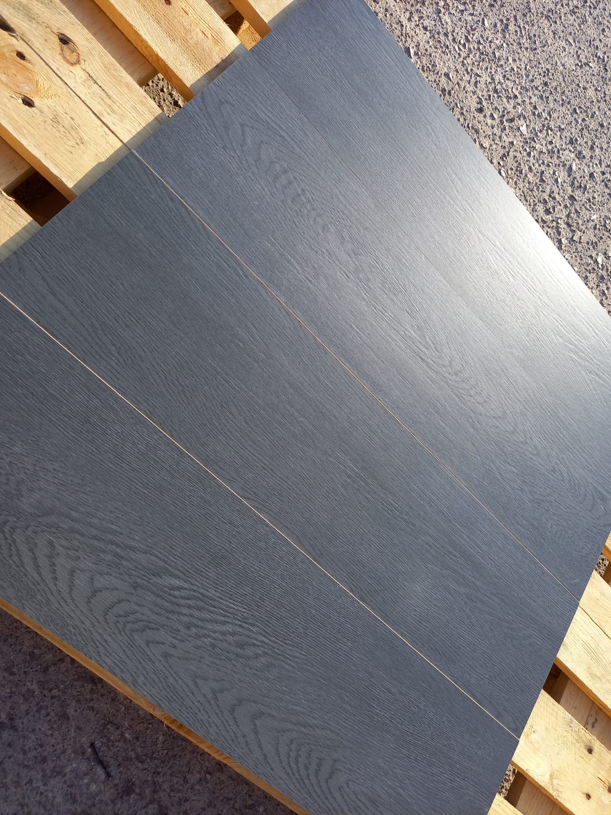 Piastrelle 19x78.9 Natural rovere antracite rettificato matt