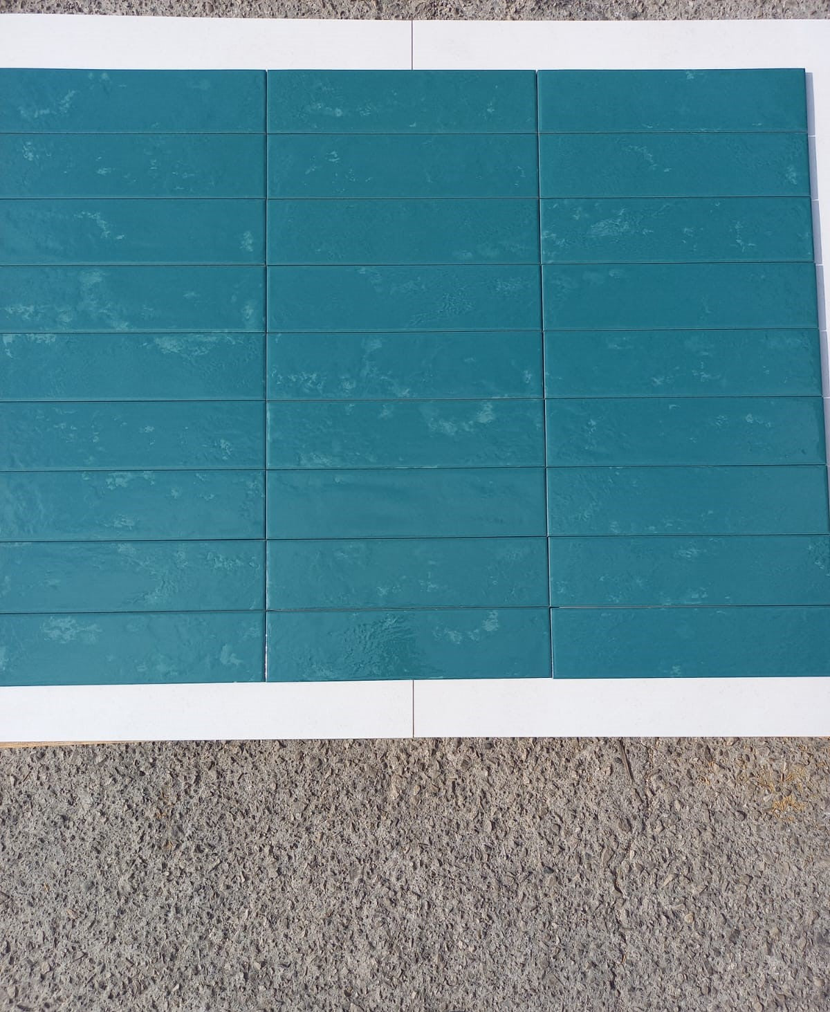Piastrelle 10x30 Regoli verde glossy