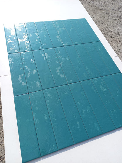 Piastrelle 10x30 Regoli verde glossy