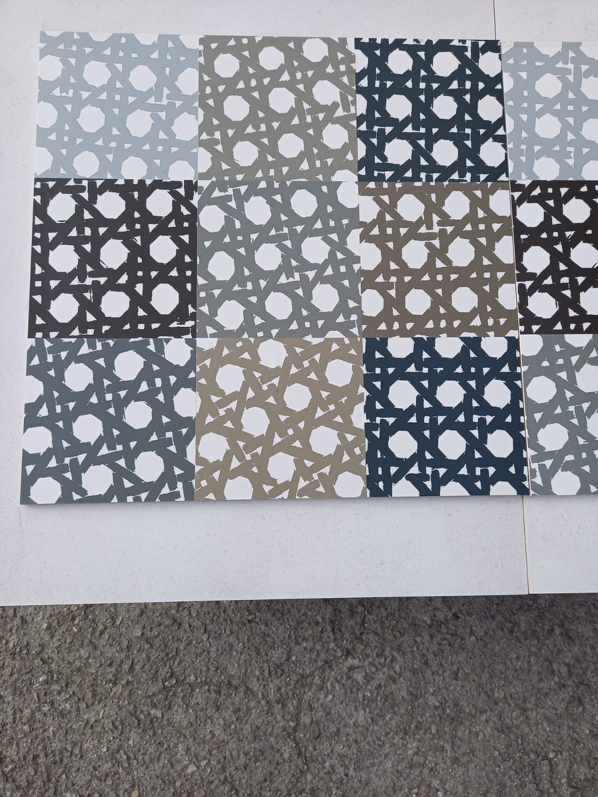 Piastrelle 60x60 Area 50 texture white rettificato matt