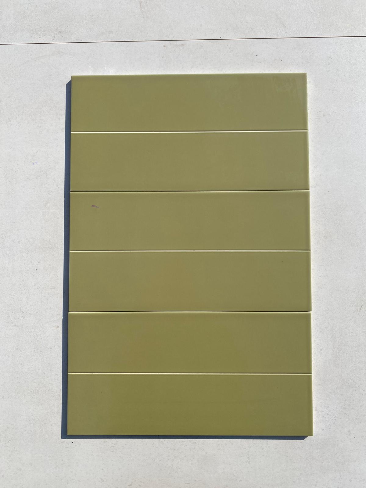 Piastrelle 20x40 Verde oliva preinciso