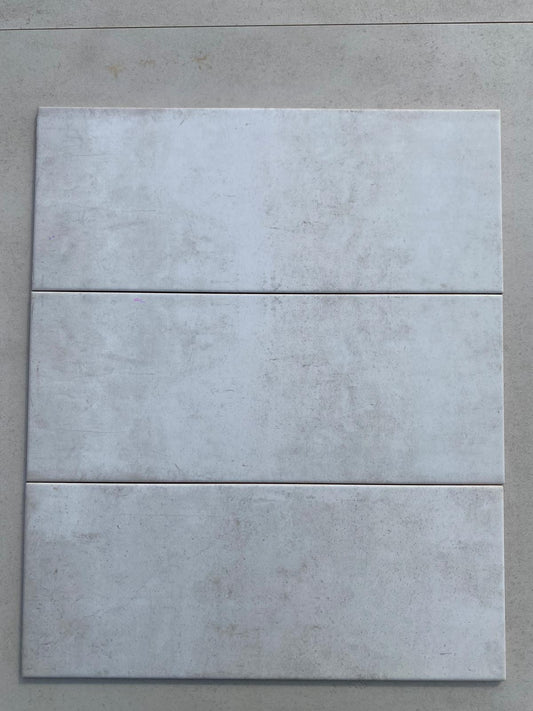 Piastrelle 20x50 Flora avorio