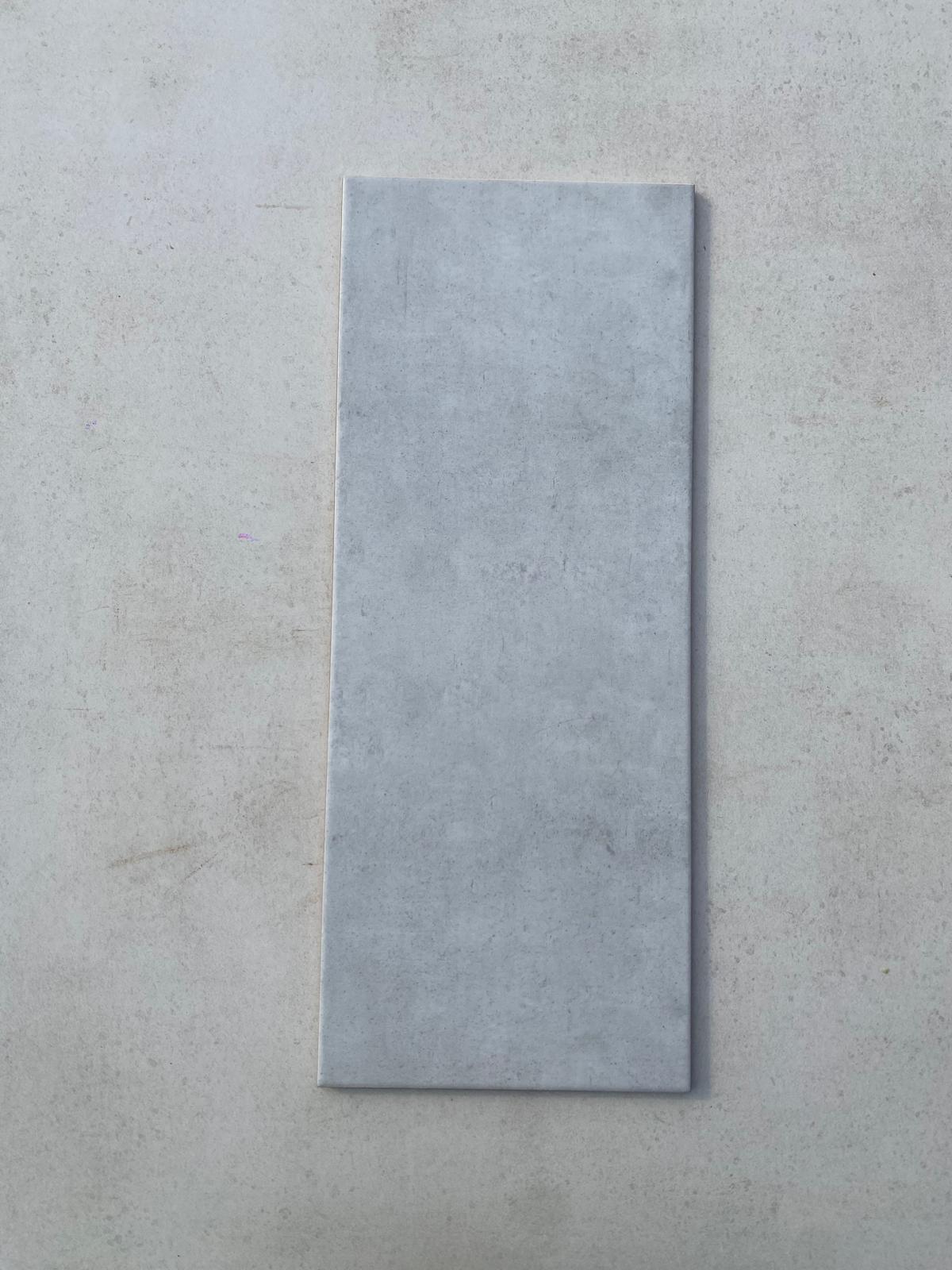 Piastrelle 20x50 Flora perla