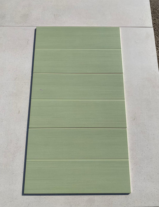 Piastrelle 21x41 Mos verde matt