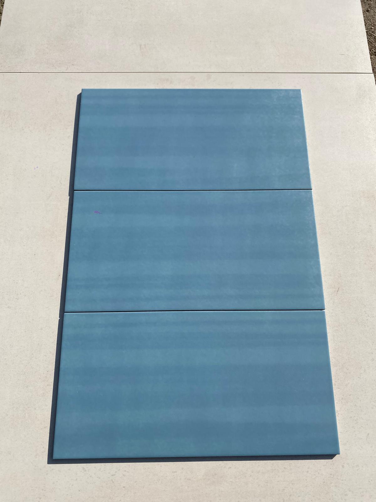 Piastrelle 22x45 Khoin blu matt