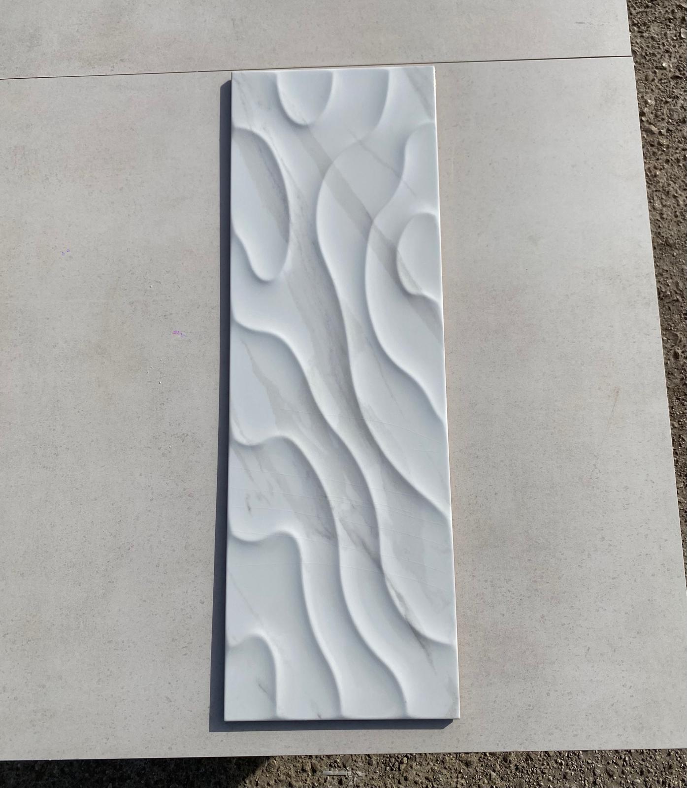 Piastrelle 25x75 Calacatta brillo decoro lucido