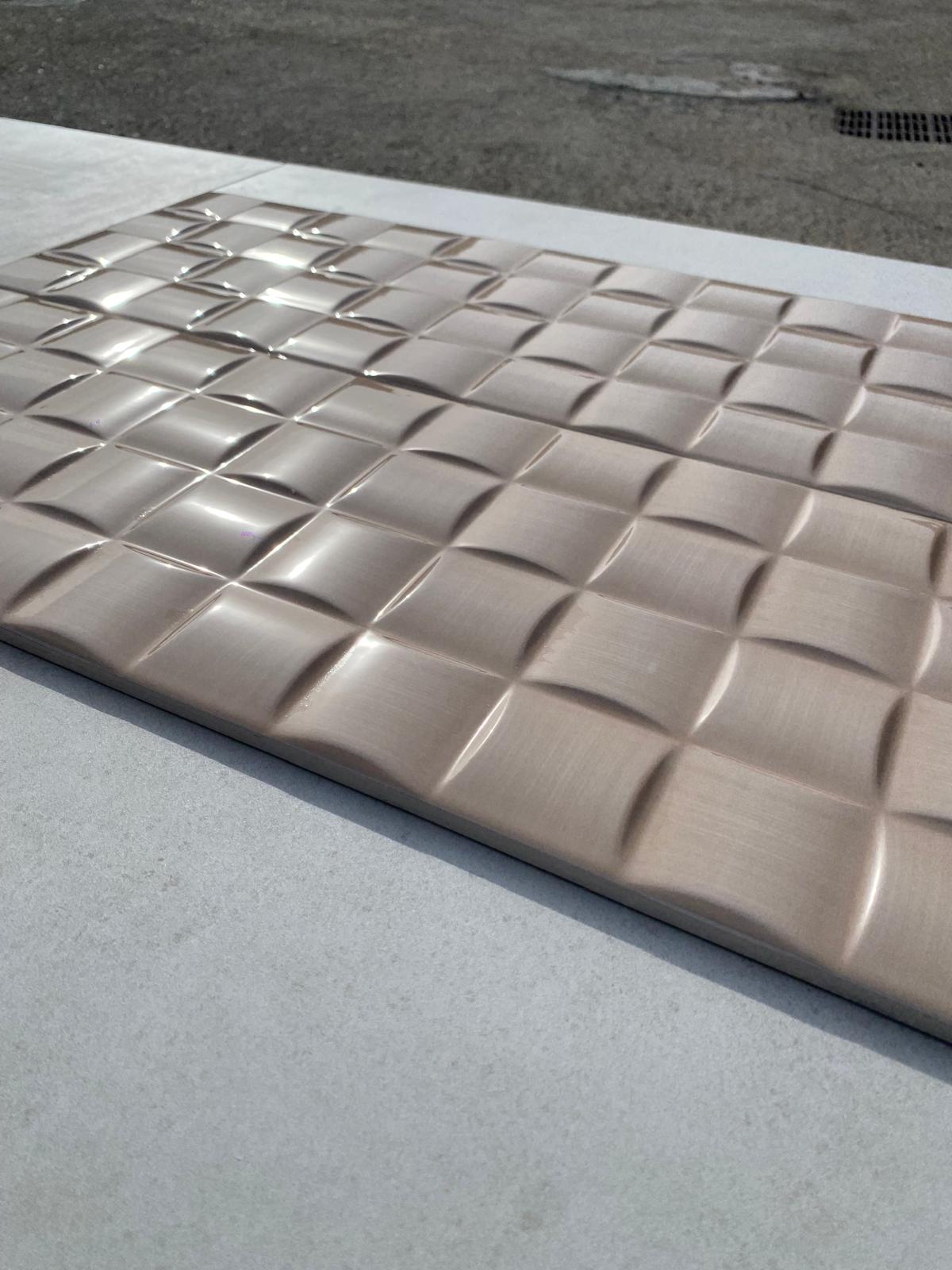 Piastrelle 25x75 Linear dama nocciola lucido