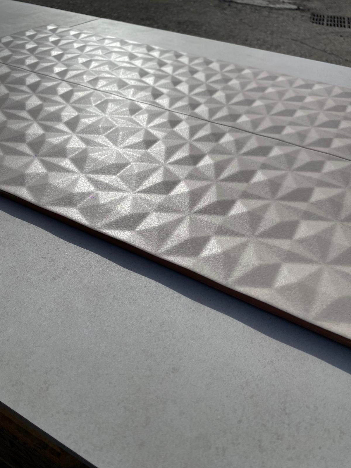 Piastrelle 25x75 Murillo diamant marfil opaco in rlievo