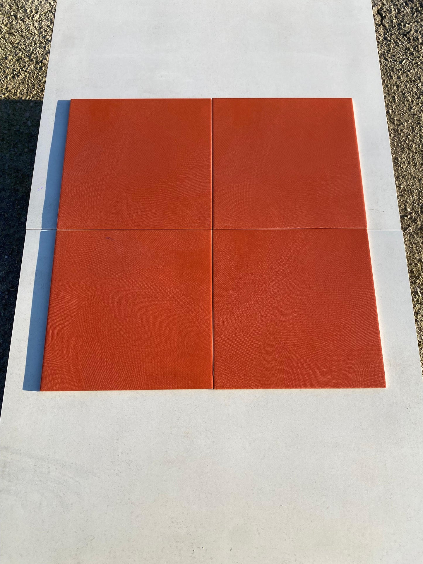 Piastrelle 33x33 Tiffany corallo matt arancione