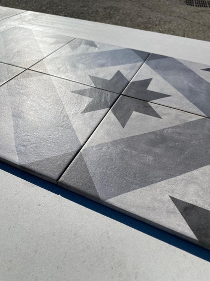 Piastrella 20x20 Serie Terra stella f bianco nero matt