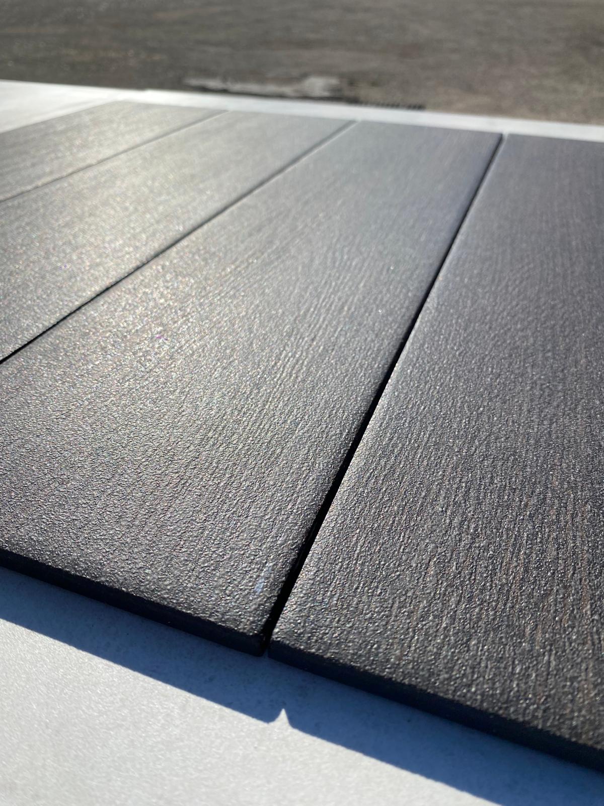 Piastrelle 15x60 Easy wood wengè R11 marrone scuro da esterno