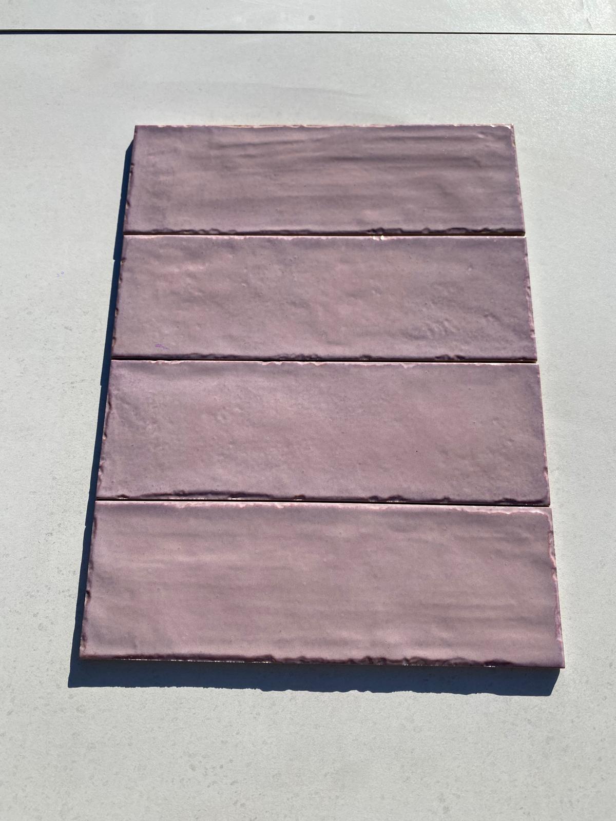 Piastrelle 10x30 Porpora matt Petite maison