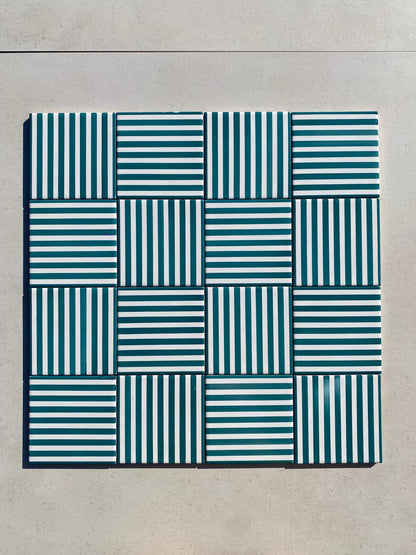 Piastrelle 13x13 Mille righe verde smeraldo