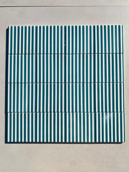 Piastrelle 13x13 Mille righe verde smeraldo