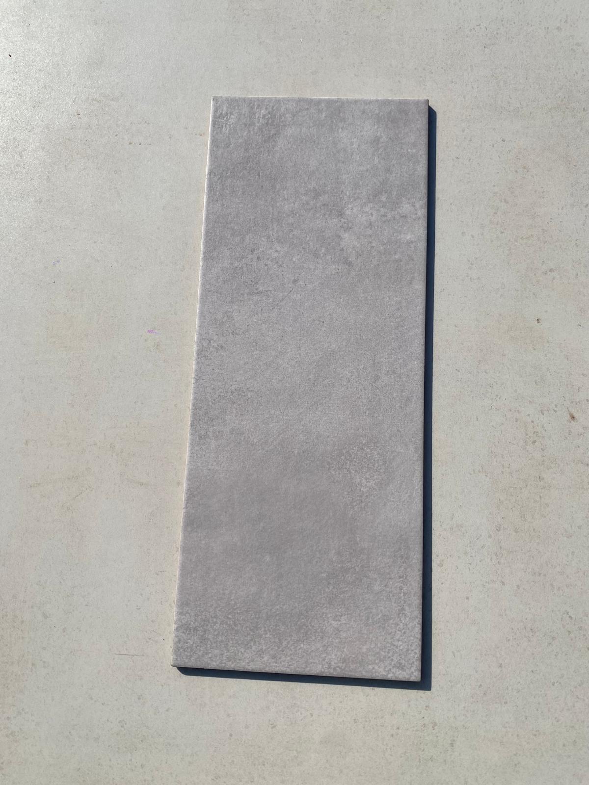 Piastrelle 20x50 The wall grey