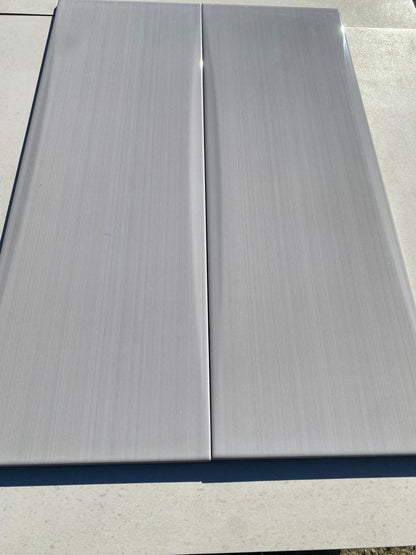 Piastrelle 25x75 Linear grigio in rilievo lucido