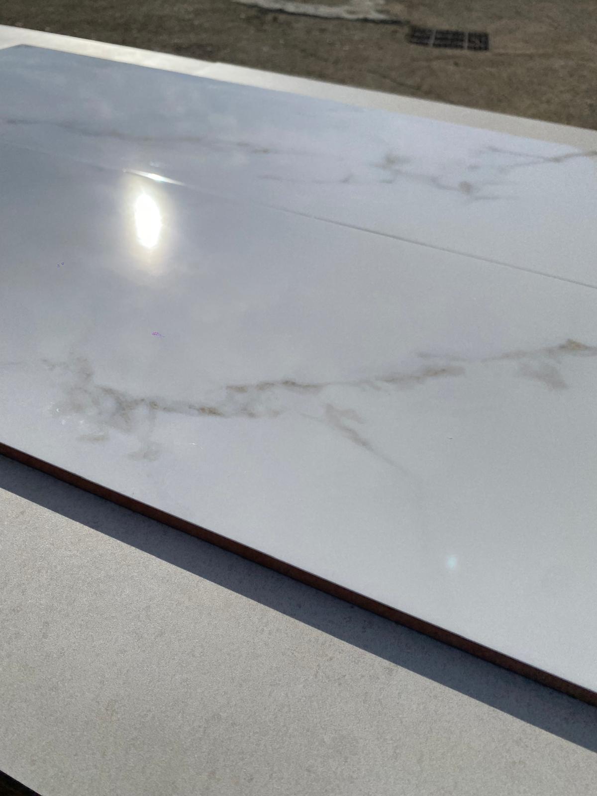 Piastrelle 30x90 Lucia fondo glossy rettificato