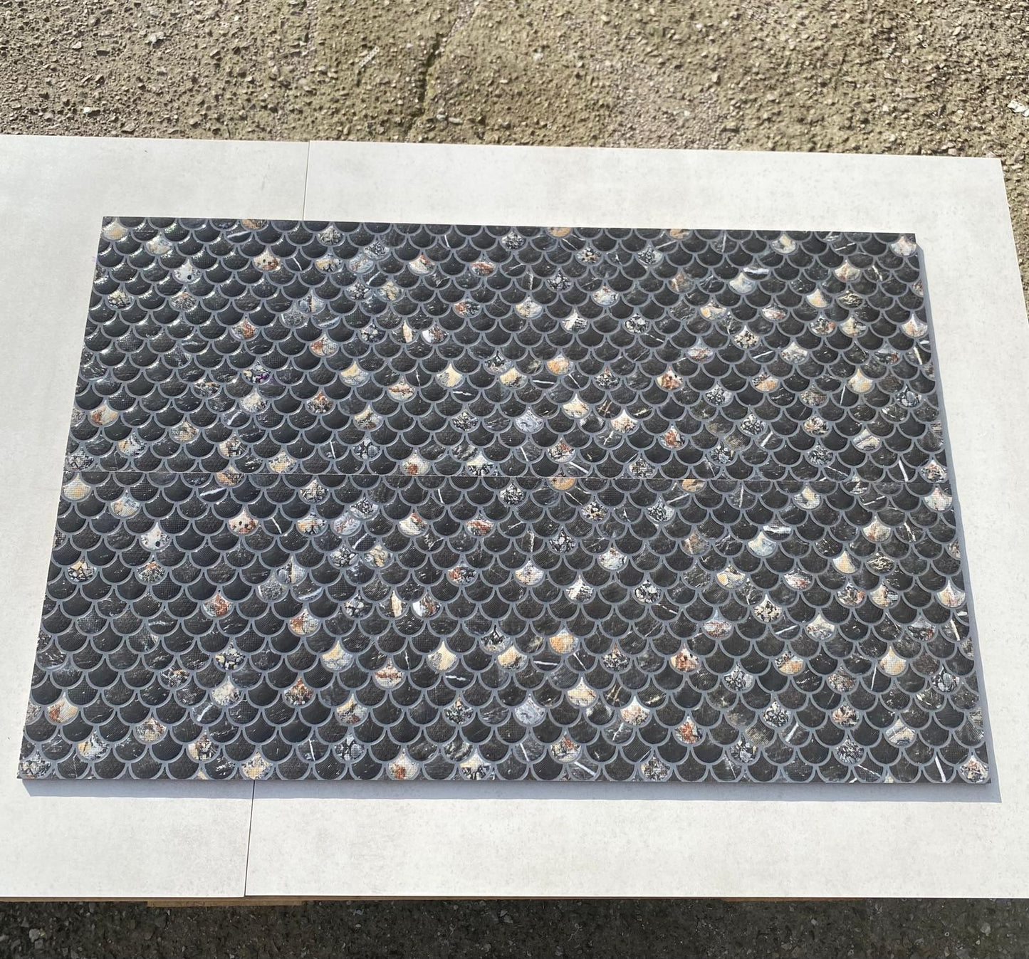 Piastrelle 30x90 Mos Lucia nero squame glossy rettificato